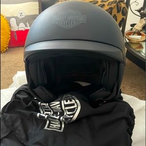 Harley Davidson black matte helmet